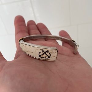 Keil James Patrick Bangle